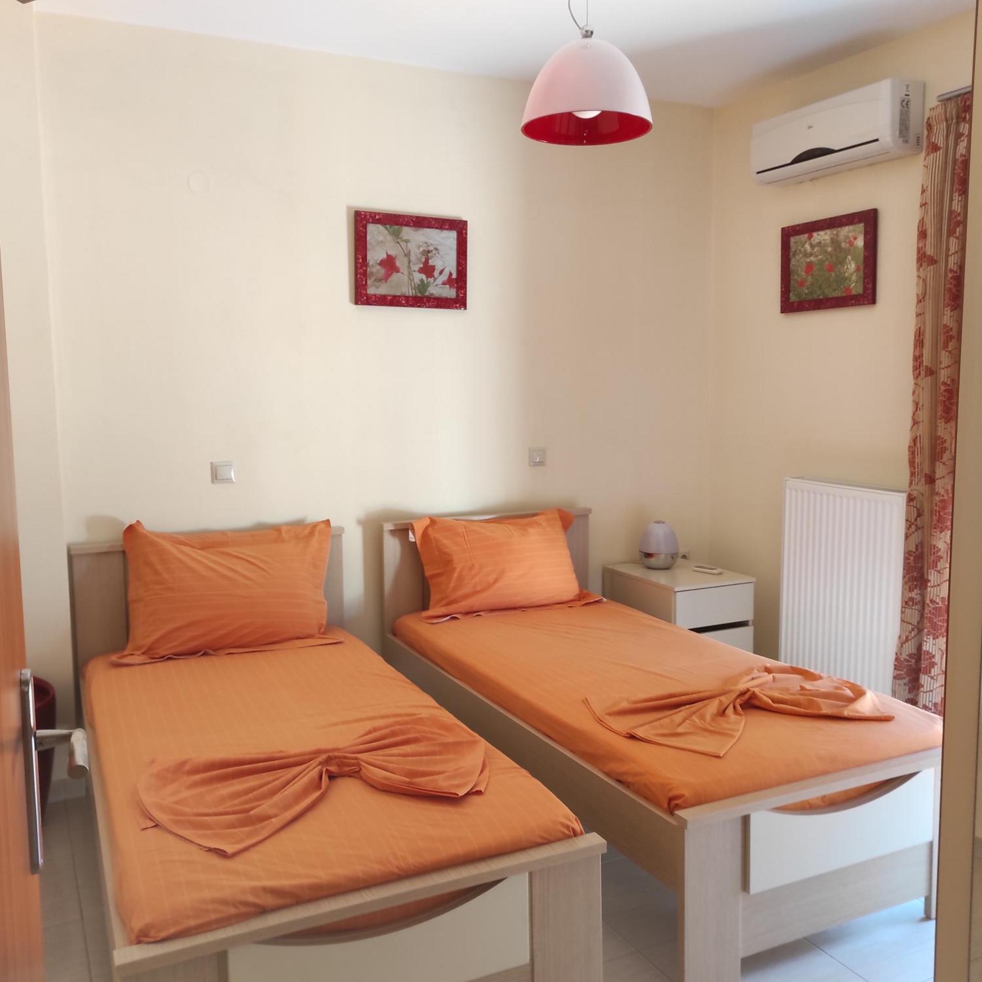 Helidonia Villas Pigí Buitenkant foto