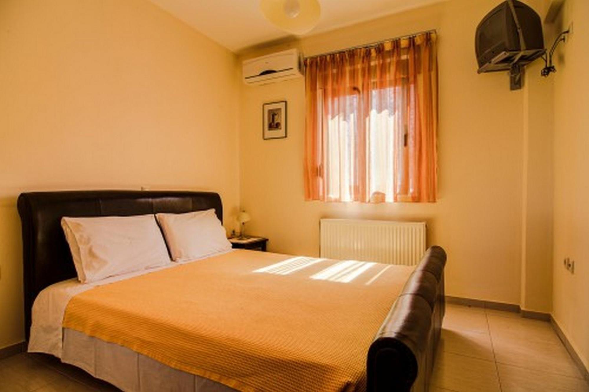 Helidonia Villas Pigí Kamer foto