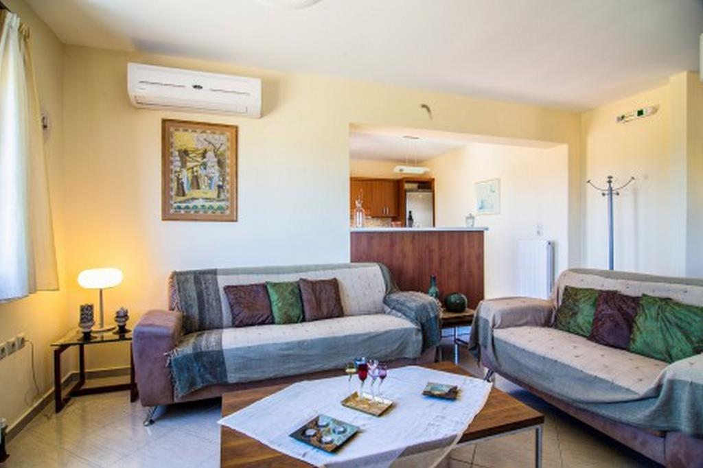 Helidonia Villas Pigí Buitenkant foto