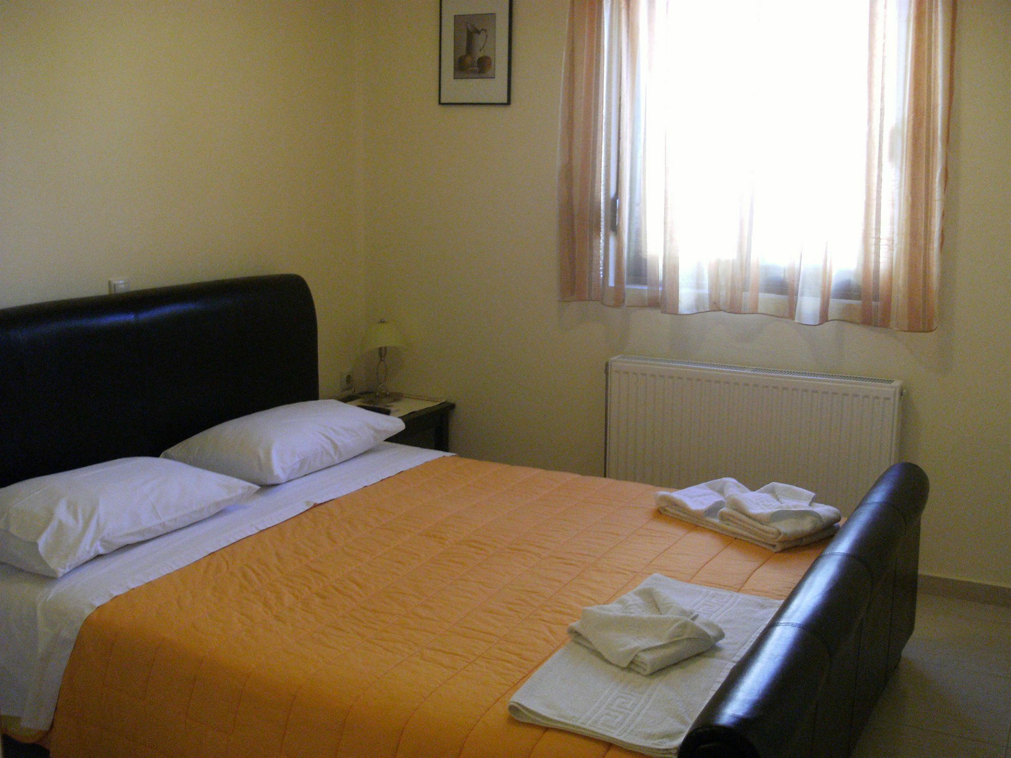 Helidonia Villas Pigí Buitenkant foto